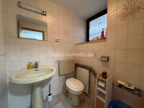 Gäste-WC im Keller