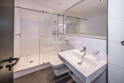 Badezimmer 2