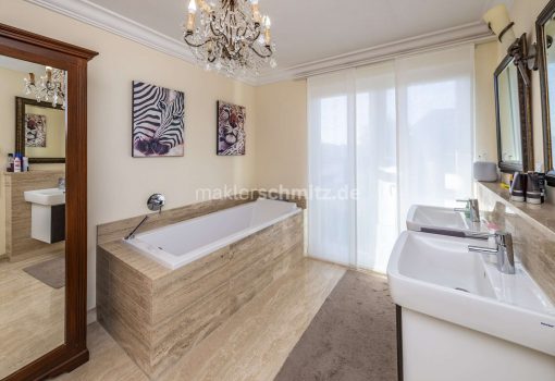 Badezimmer 1.OG Ansicht 2