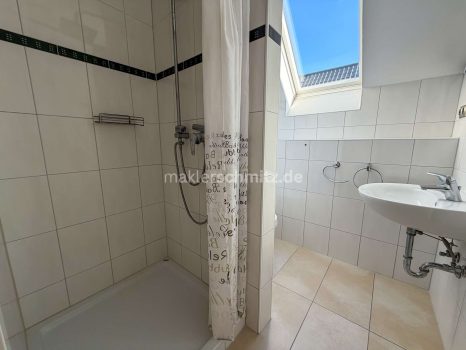 Badezimmer 1 Ansicht 1