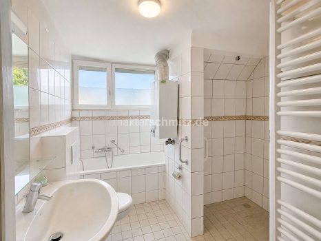 Badezimmer 1