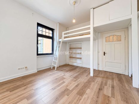 Arbeitszimmer