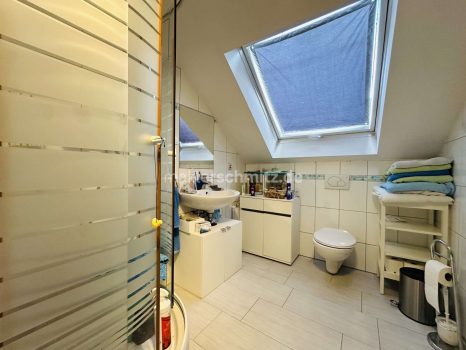 Badezimmer DG