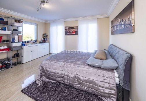 Schlafzimmer 1.OG mitte