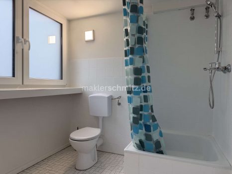 Badezimmer Ansicht 1