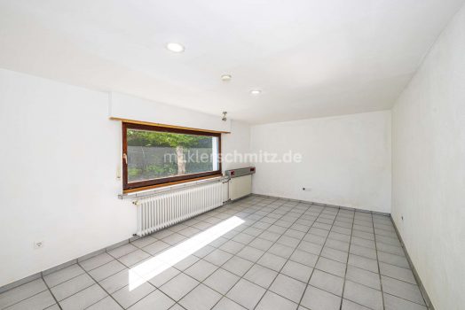 Bürozimmer EG