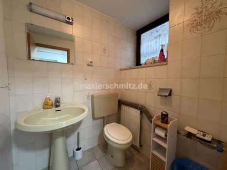 Gäste-WC im Keller