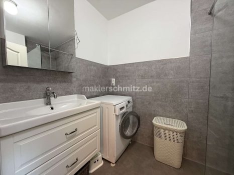 Badezimmer Ansicht 1