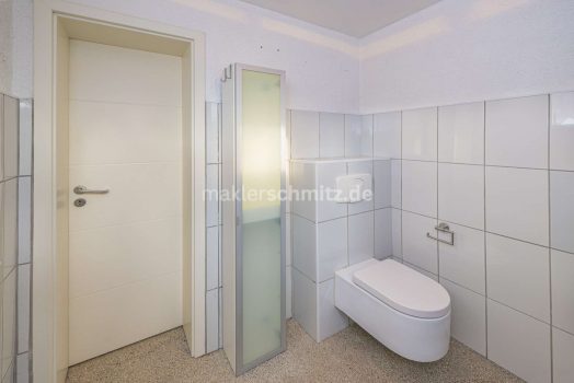 Badezimmer EG
