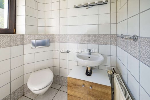 Gäste- WC EG