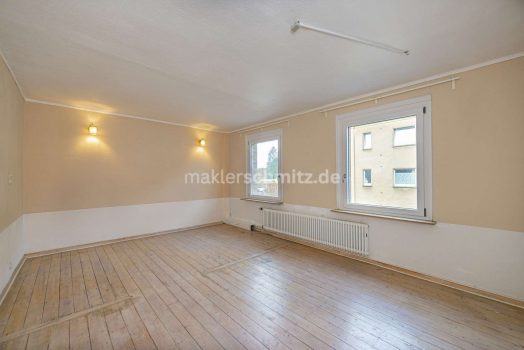 Zimmer 1 OG