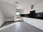 Küche neu - WOHNEN AUF ZWEI EBENEN – 4-ZIMMER-MAISONETTE MIT BALKON UND STELLPLATZ!