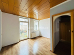 Zimmer EG - MEHRGENERATIONSHAUS MIT GROßEM PLATZANGEBOT!