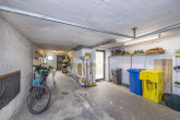 Garage A1 - GROßZÜGIGES ZWEIFAMILIENHAUS MIT GARTEN UND GARAGE!