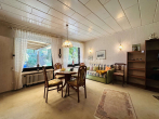 Zimmer - PRAKTISCHES WOHNEN AUF EINER EBENE – BUNGALOW NEBST GARTEN & GARAGE!
