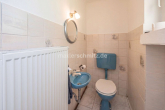WC UG (vorher) - EIN- BIS ZWEIFAMILIENHAUS MIT POTENTIAL!