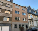 Frontansicht - DACHGESCHOSSWOHNUNG MIT KLIMAANLAGE ZUM VERLIEBEN!