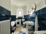 Badezimmer 2.OG - GEPFLEGTES MEHRFAMILIENHAUS MIT STABILEN MIETEINNAHMEN!