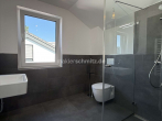 Badezimmer - TRAUMHAFTES EINFAMILIENHAUS MIT GARTEN!