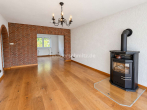 Wohnen WE1 - Ein Zuhause, zwei Wohnungen – freistehend, moderne Bäder und zwei Kaminöfen