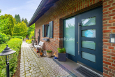 Haupteingang - ZWEIFAMILIENHAUS MIT EINLIEGERWOHNUNG, DACHSTUDIO UND FÜNF BÄDERN