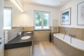 Badezimmer Ansicht 1 - MODERNE PENTHOUSEWOHNUNG IM HERZEN DER STADT!