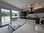 Wohnzimmer - WOHNEN MIT BALKON UND WOHLFÜHLFAKTOR!