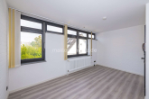 Zimmer - REIHENENDHAUS IN SPLIT-LEVEL-ARCHITEKTUR MIT 4 SCHLAFZIMMERN!