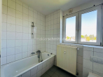 Badezimmer 2.OG - WOHNEN & INVESTIEREN VEREINT!