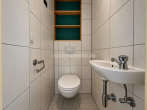 WC - GROßZÜGIGE STADTWOHNUNG MIT ALTBAUCHARME!