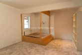 Schlafzimmer 1 - EINZIGARTIGES GRUNDSTÜCK MIT HISTORISCHEM WOHNCHARAKTER!