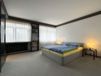 Schlafzimmer - BESONDERES REIHENENDHAUS IN SPLITLEVEL-BAUWEISE MIT WOHLFÜHLFAKTOR!