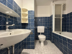 Badezimmer - 3-Zimmer-Wohnung mit Ausblick (WBS erforderlich)