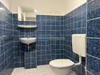 Gäste-WC - 3-Zimmer-Wohnung mit Ausblick (WBS erforderlich)