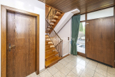 Eingangsbereich - FAMILIENFREUNDLICHES HAUS MIT GARTEN UND GARAGE!