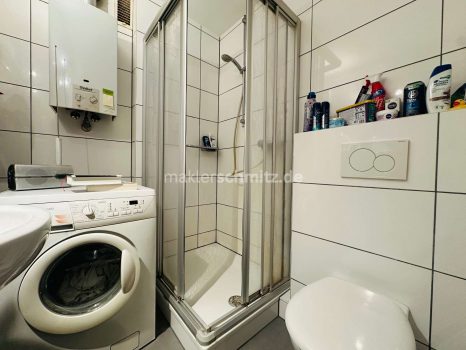 Badezimmer 1.OG