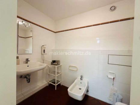 WC 1