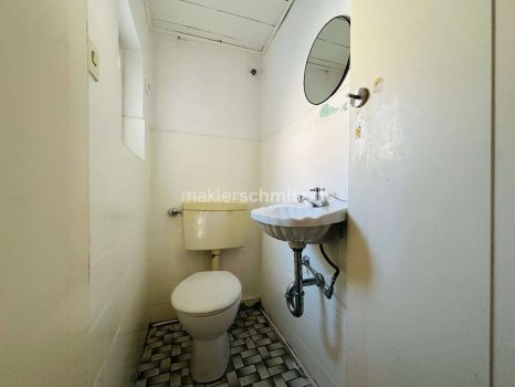 Gäste-WC Zwischengeschoss Haup