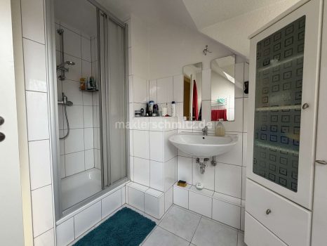 Badezimmer Ansicht 1