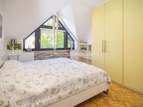 Schlafzimmer 2 1.OG
