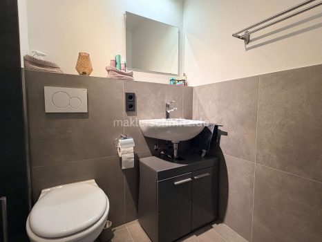 Badezimmer Ansicht 2