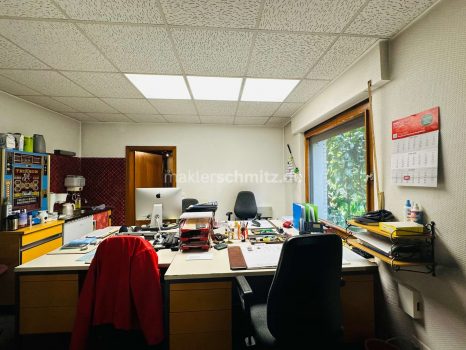 Büro Zimmer 1