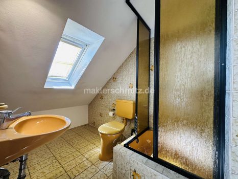 Badezimmer DG