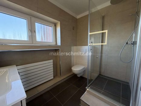 Badezimmer Ansicht 1