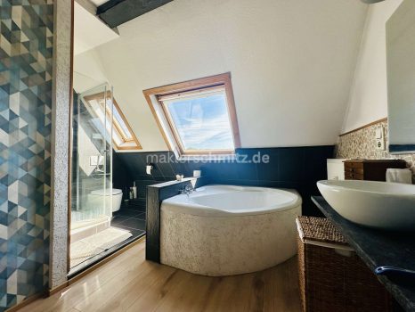 Badezimmer 2. OG