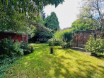 Garten - M’GLADBACH – WALDHAUSEN EIN – DREIFAMILIENHAUS MIT GARTEN IN ZENTRALER LAGE!