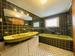 Badezimmer - GEPFLEGTES REIHENMITTELHAUS MIT INNENHOF IN ZENTRALER LAGE VON GIESENKIRCHEN!