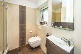 Vielseitiger Doppelbungalow mit Raum für individuelle Nutzungsideen - Badezimmer 1