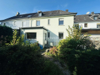 Rückansicht - CHARMANTES 2-3FAMILIENHAUS MIT ENTWICKLUNGSPOTENZIAL AUF GROßEM GRUNDSTÜCK AM SCHMÖLDERPARK!