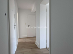 Diele - M’GLADBACH – ZENTRUM HELLE 3-ZIMMER-ETAGENWOHNUNG MIT SONNENBALKON!